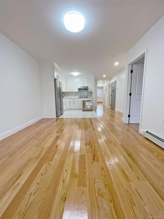 36-29 171st St unit 2F, Flushing, NY 11358 - photo 2