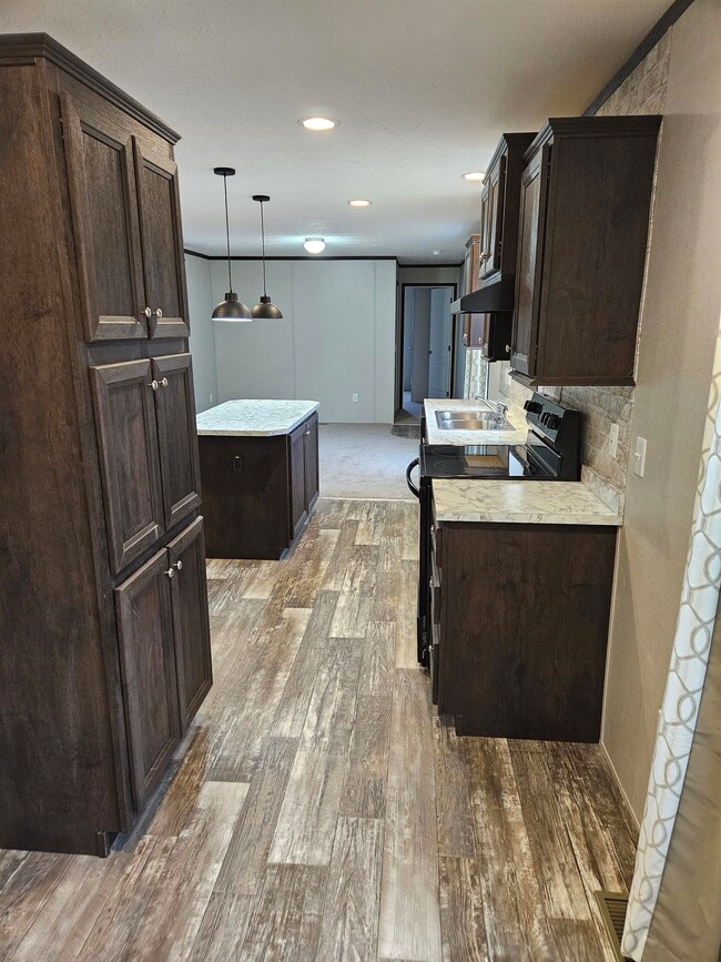 3 Krista Place, Claremont, NH 03743 - photo 7