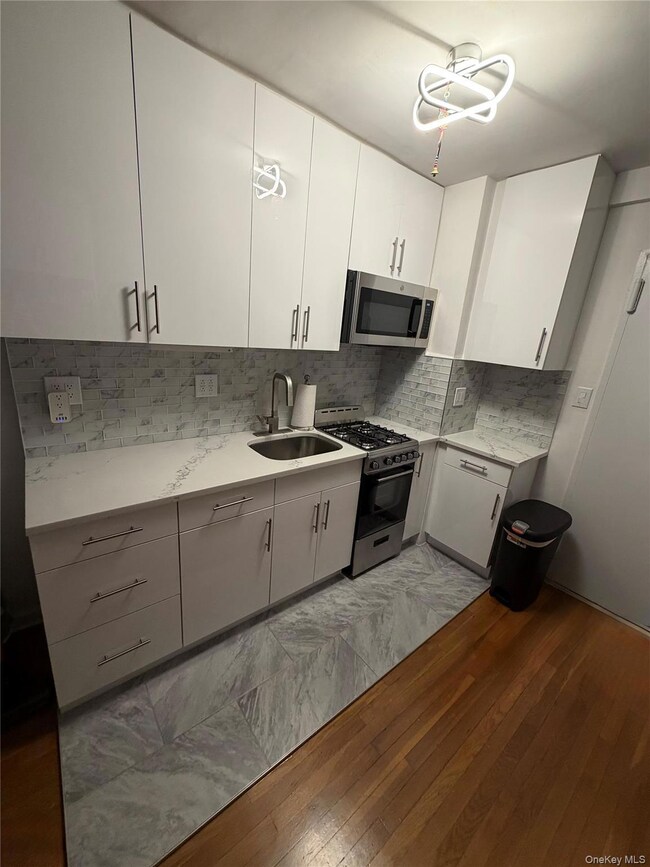 76-26 113th St unit 6H, Forest Hills, NY 11375 - photo 6