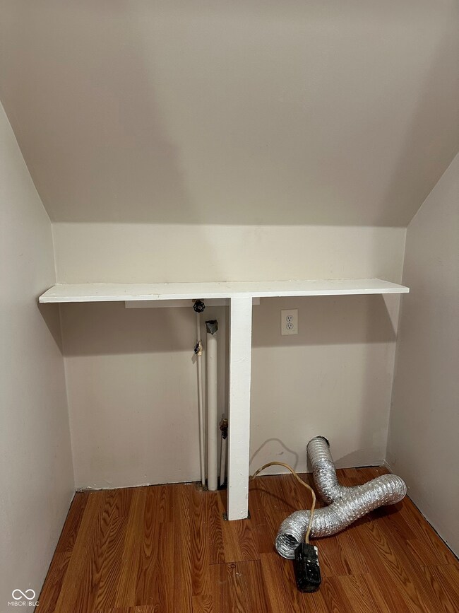 249 Grant St, Morgantown, IN 46160 - photo 5