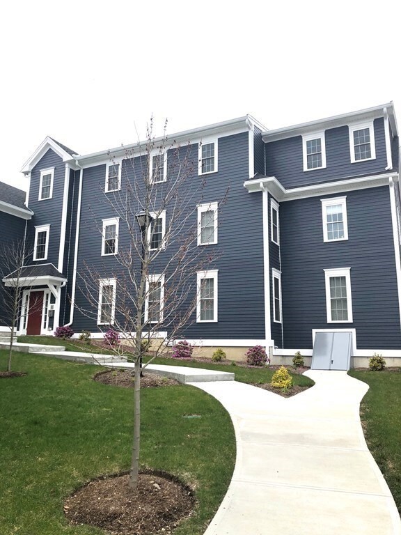 71 North St unit 1E, Medfield, MA 02052 - photo 2