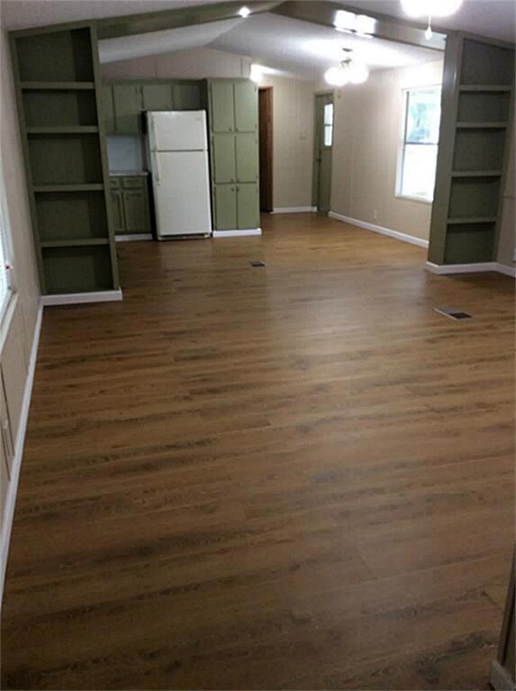 6002 Cottonwood St, Pearland, TX 77584 - photo 5