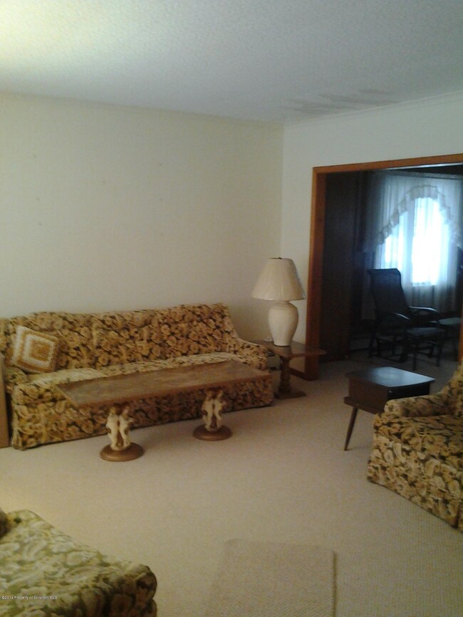 525 Morgan St, Scranton, PA 18519 - photo 3