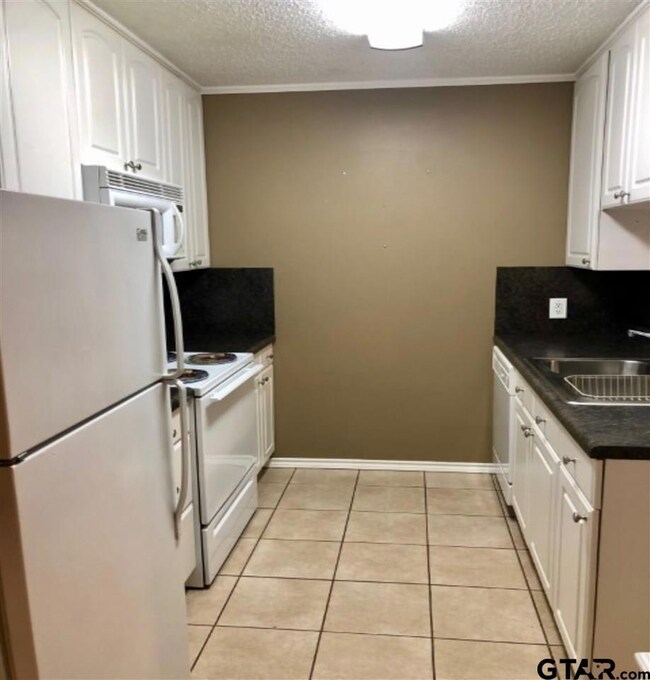 4622 4622 Leisure Ln, Tyler, TX 75703 - photo 7