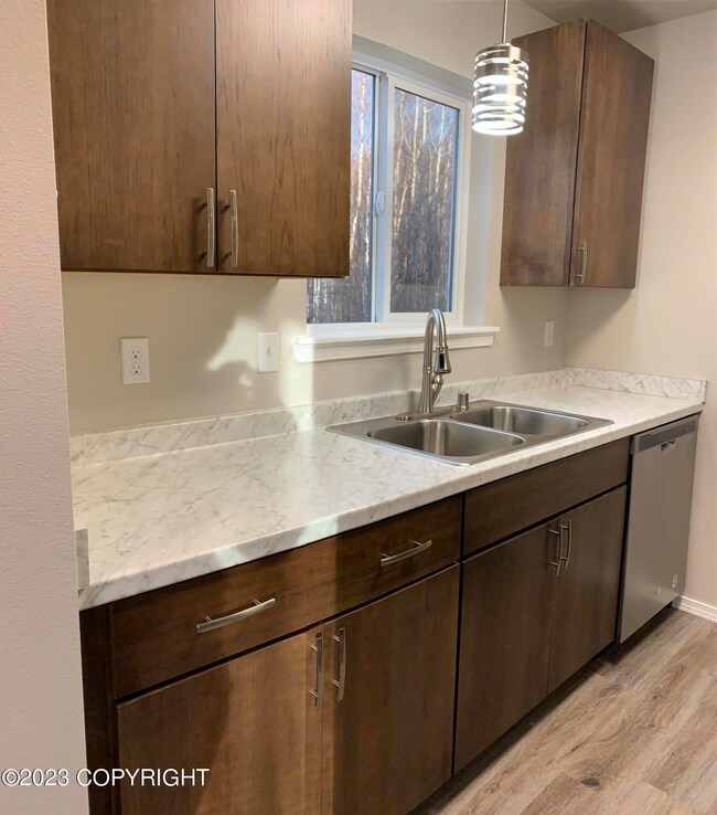 855 W Lookout Dr unit A, Wasilla, AK 99654 - photo 3