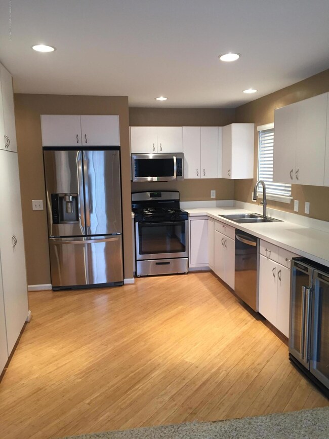 1 CC Kitchen 3