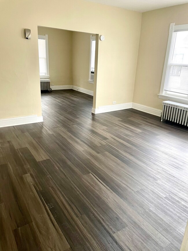 237 E 1st St, Oglesby, IL 61348 - photo 6