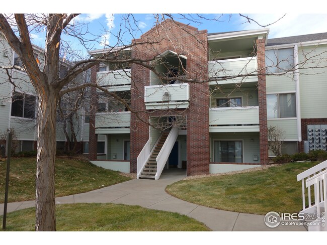 33 S Boulder Cir unit 103, Boulder, CO 80303 - photo 2