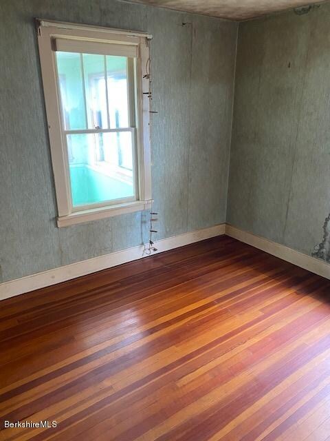 454 Hubbard Ave, Pittsfield, MA 01201 - photo 6