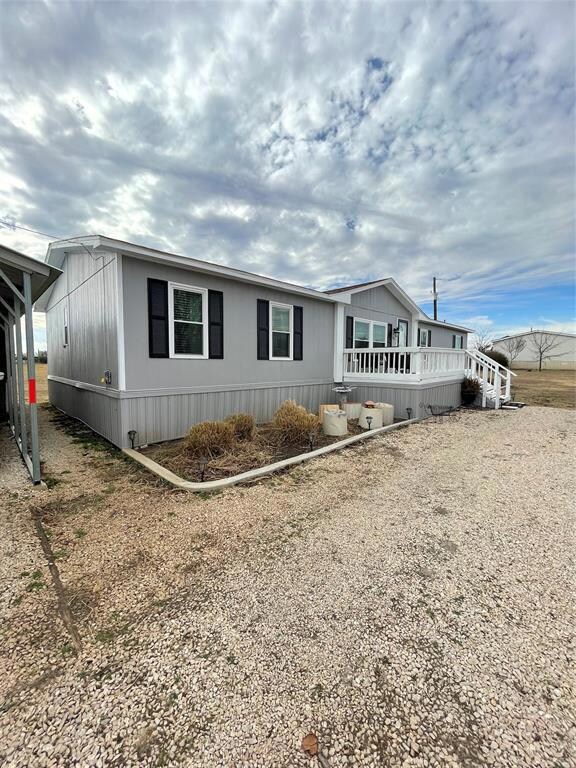 301 Private Road 4437, Rhome, TX 76078 - photo 4