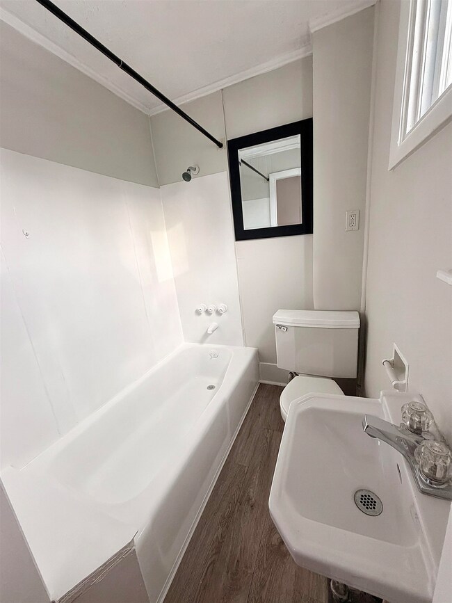 39 Mead St unit 1, Manchester, NH 03104 - photo 7