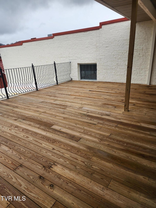 555 E Main St unit 201, Kingsport, TN 37660 - photo 4