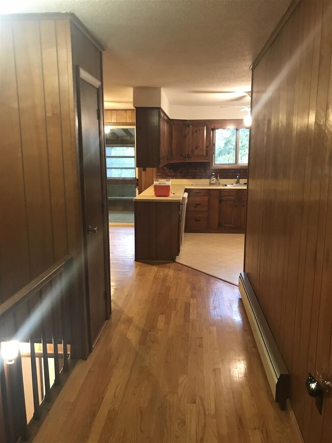 8 Stonewall Rd, Alton, NH 03809 - photo 5