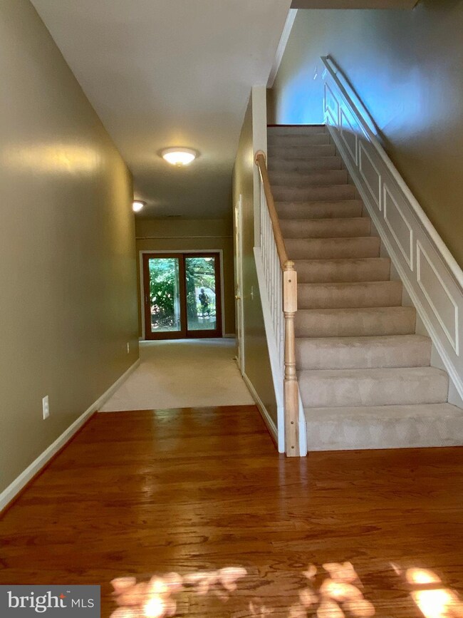 5102 Observation Way, Alexandria, VA 22312 - photo 3