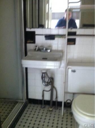 949 N 19th St unit 11, Allentown, PA 18104 - photo 6