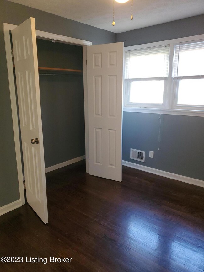 146 Becky McKinley Ave, Mount Washington, KY 40047 - photo 6