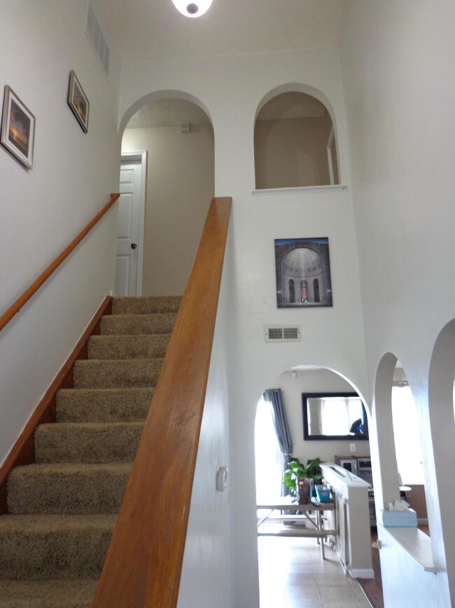 2266 Golden Leaf Lane photos 055