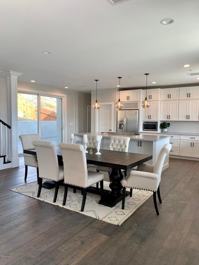 D0893880-D61F-4375-9EC8-DA2530AFF2A3_1_2