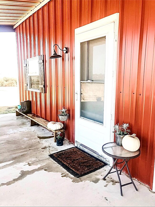 1333 Private Road 4011, Decatur, TX 76234 - photo 6