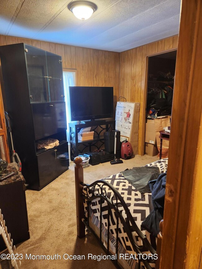 140 Mockingbird Way, Whiting, NJ 08759 - photo 6