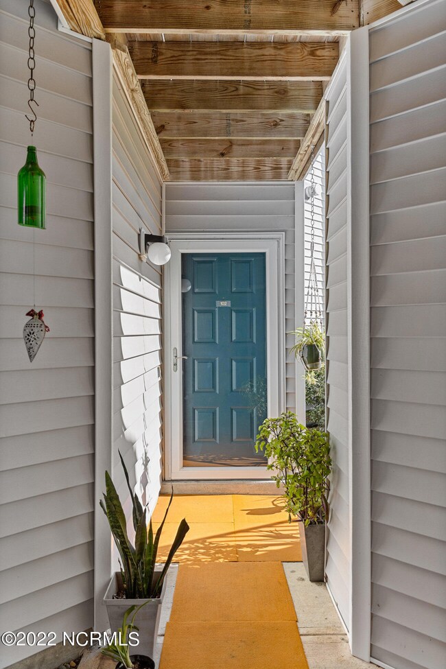 4101 Breezewood Dr unit 102, Wilmington, NC 28412 - photo 2