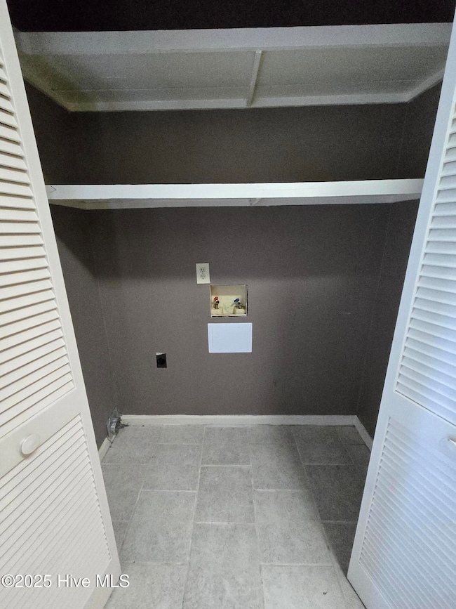 1 Upton Ct, Greenville, NC 27858 - photo 5