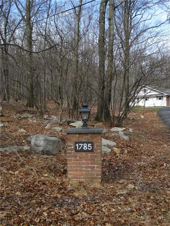 1785 Verona Dr unit 1785, Pen Argyl, PA 18072 - photo 5