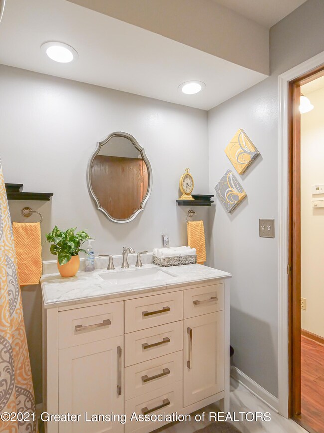 3518 Gingersnap Ln, Lansing, MI 48911 - photo 7