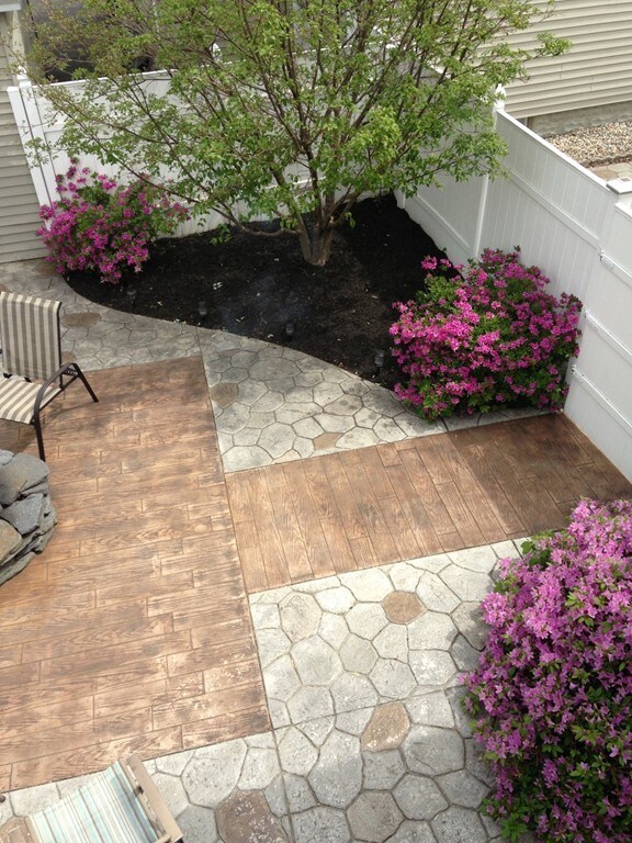 492 Chicopee St, Chicopee, MA 01013 - photo 3