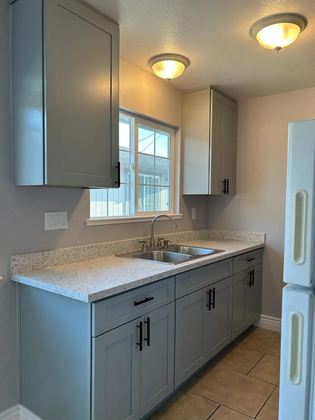 1123 Del Monte Ave unit B, Salinas, CA 93905 - photo 4