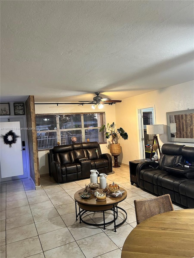 6341 E 6th Ave, Hialeah, FL 33013 - photo 4