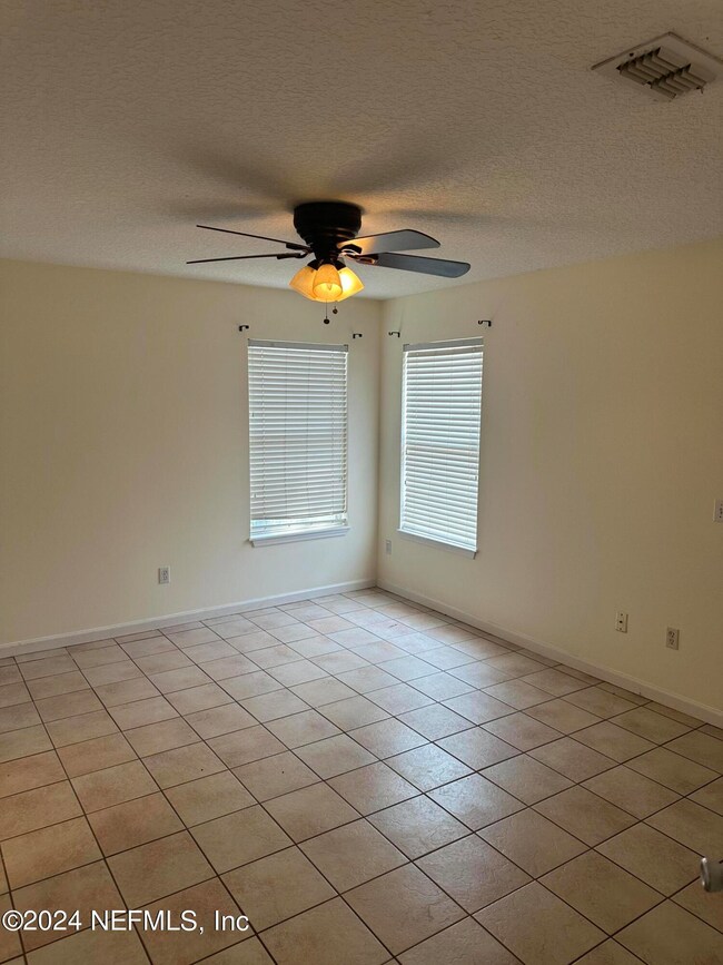 134 15th Ave S, Jacksonville Beach, FL 32250 - photo 5