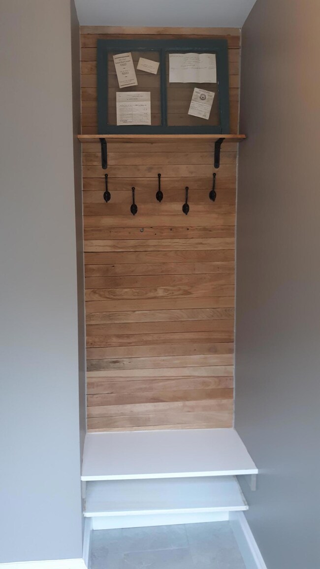 8 Douglas St, Lisbon, ME 04252 - photo 5