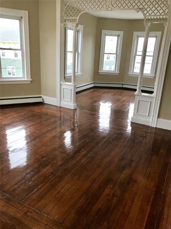 2nd floor double Living Room