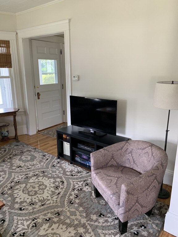 14 Forsberg St, Worcester, MA 01607 - photo 7