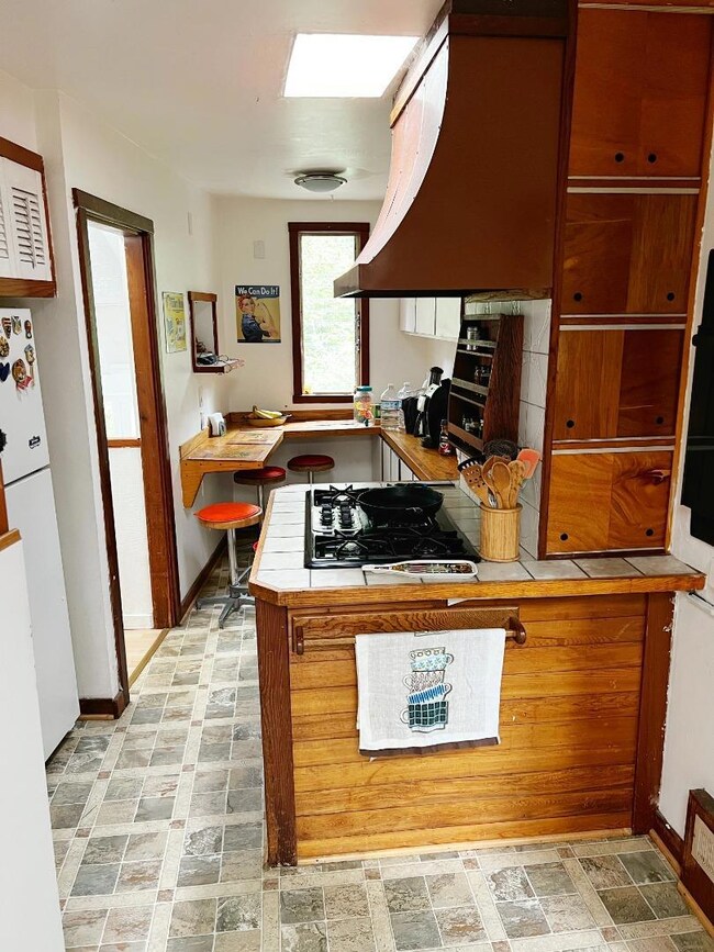 Kitchen in main house with Breakfast nook.