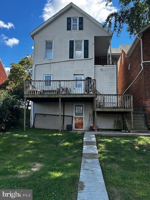 124 Harrison Ave, Waynesboro, PA 17268 - photo 2