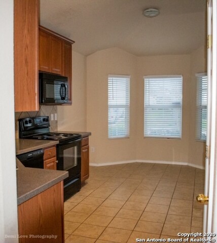 9347 Durham Ledge, San Antonio, TX 78254 - photo 7