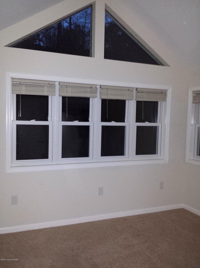 3123 Cherry Ridge Rd, Bushkill, PA 18324 - photo 7