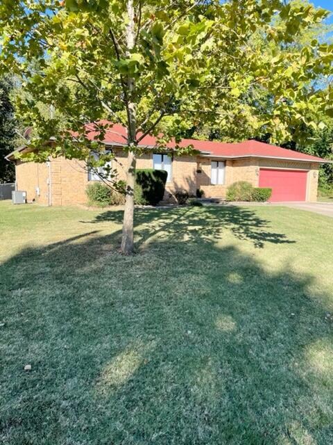 AA5FE7BF-384C-48F9-8663-D86104B6E7EC