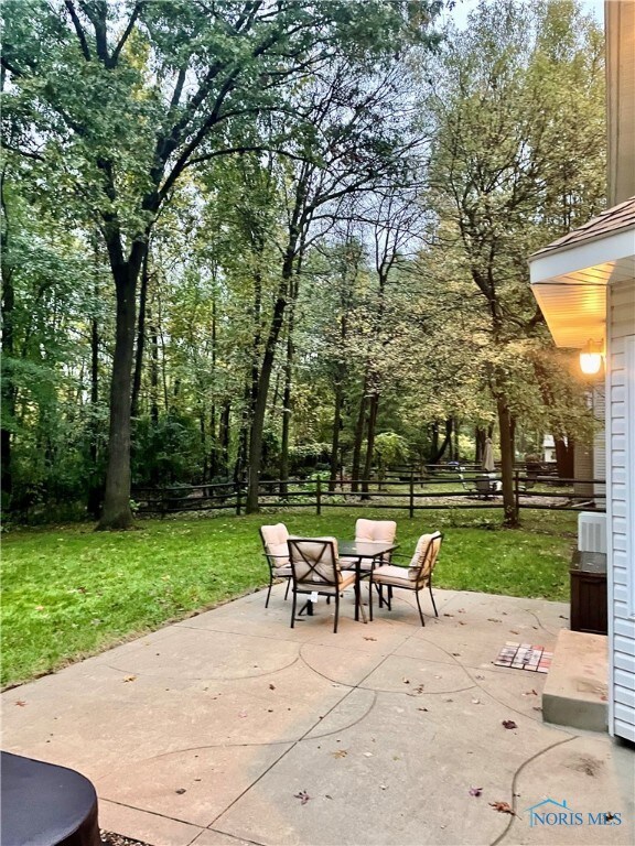 BACK YARD WITH CONCRETE PAD