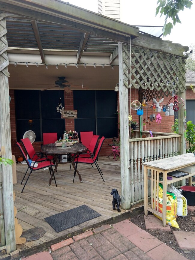 7607 Shangrila Ln, Houston, TX 77095 - photo 2