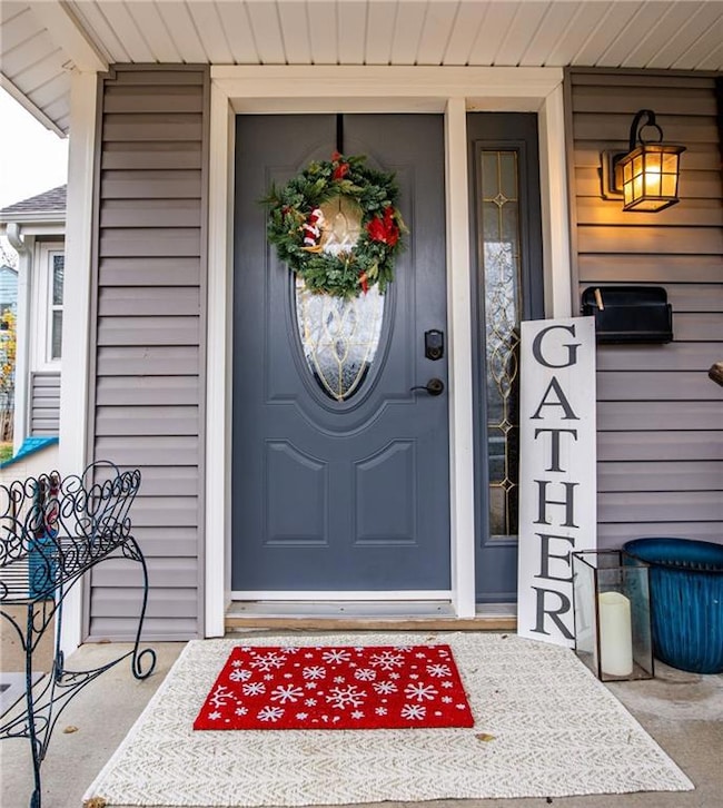 204 E Shawnee St, Paola, KS 66071 - photo 6