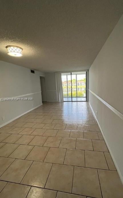 212 Lake Pointe Dr unit 205, Oakland Park, FL 33309 - photo 6