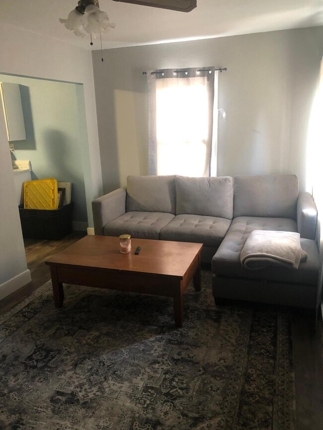 305 W Grove St, Caledonia, MN 55921 - photo 5