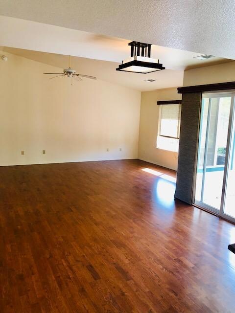 3533 Auburn Dr, Redding, CA 96001 - photo 7