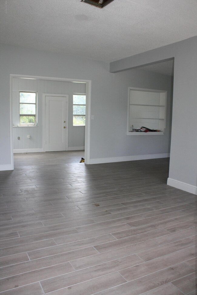 420 Prospect Ave, Cocoa, FL 32922 - photo 6