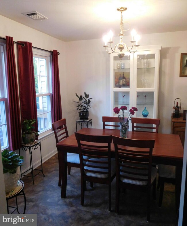 4043 Chetham Way unit 18, Woodbridge, VA 22192 - photo 6