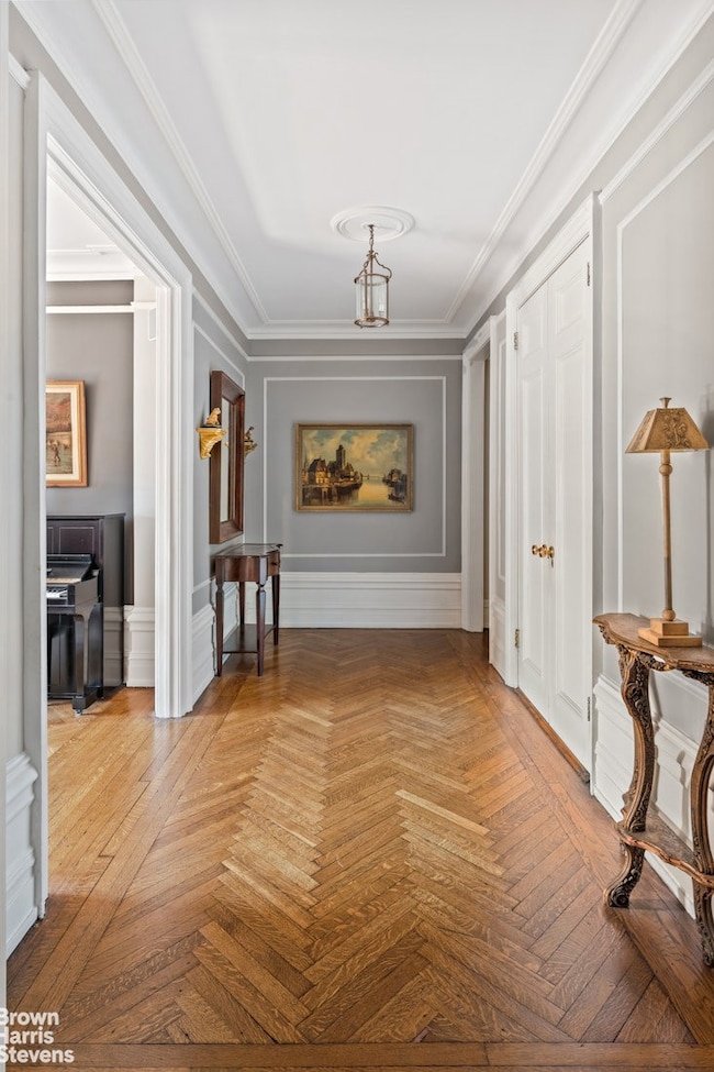 The Alameda unit 5B, New York, NY 10024 - photo 5