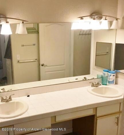 danica bathroom
